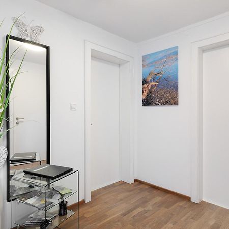 Ferienwohnung Rheintal Hard Exterior foto